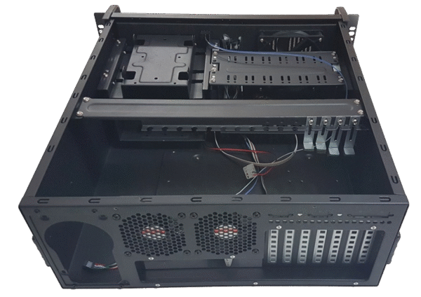 556-2-2.png GABINETE SFX RACKEABLE A4U450