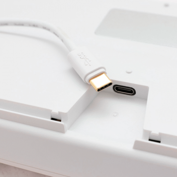 TECLADO GAMER DUCKY ONE 2 RGB TKL WHITE RGB CHERRY MX BLUE DOUBLE SHOT PBT MECANICO