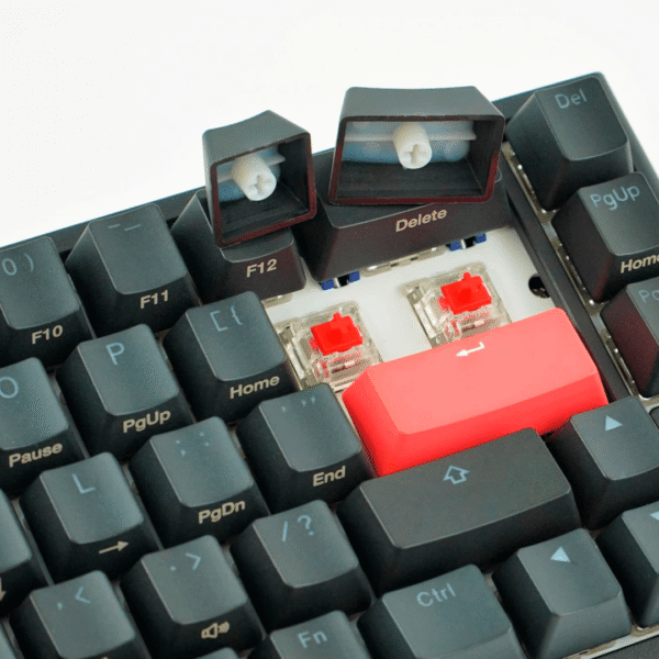 TECLADO GAMER DUCKY ONE 2 SF RGB CHERRY RED